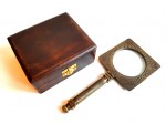 Reading magnifier - magnifying glass in an elegant box