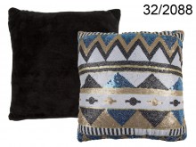 Dekoracyjna poduszka w stylu etno (wzór II)