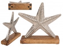 Decoration on a wooden base - starfish