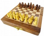 Small travel chess - wooden mini magnetic chess
