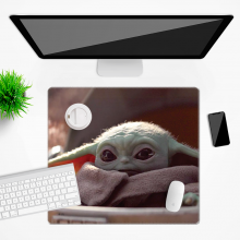 Star Wars Baby Yoda desk mat - 50x45 cm