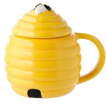 Beehive-shaped ceramic mug
