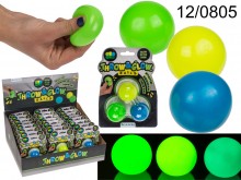 Throwing and kneading balls glow in the dark