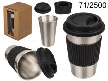 Stainless steel travel mug with silicone