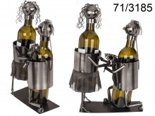 Metalowy stojak na wino - zakochana para V