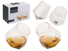 Set of 2 diamond whiskey glasses