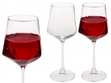 Set of 2 diamond wine glasses
