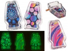 Glass ashtray glows in the dark - psychedelic lamp